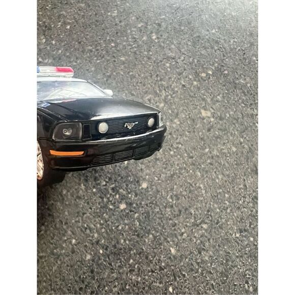 POLICE CAR Ford scale car - Picture 4 of 12